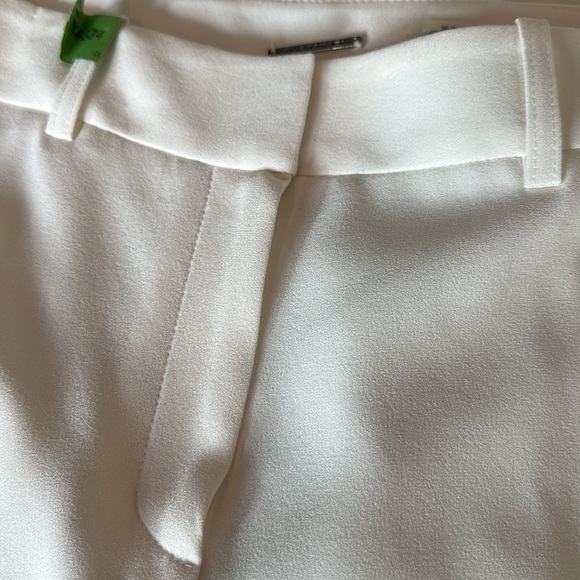 Elie Tahari Fully Lined Dress Pants – White, Size 8 (Worn Once) - Picture 4 of 7